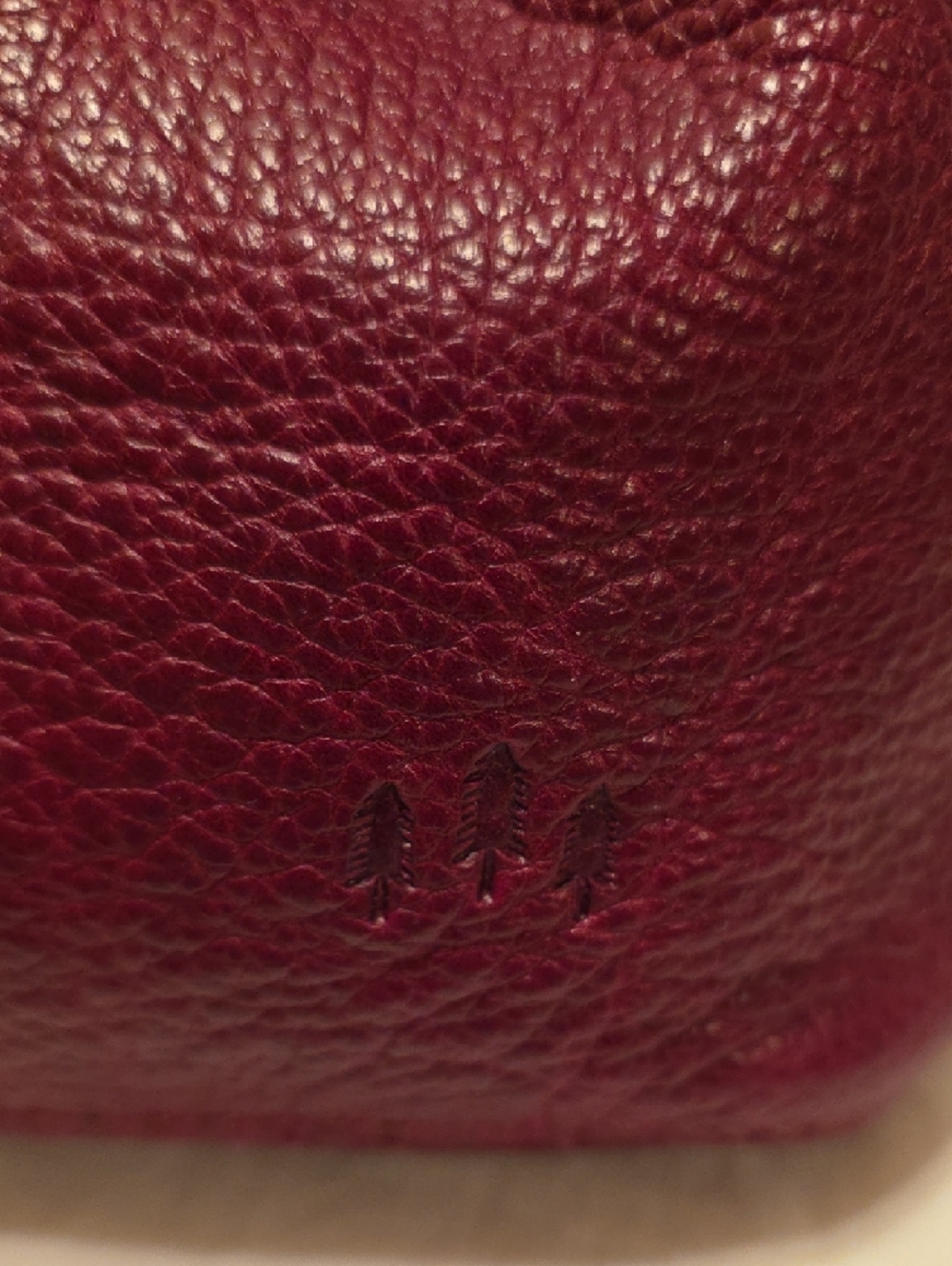 Portland Leather Devan Tote - Picture 7 of 7